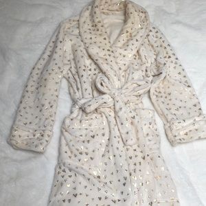Plush robe in great condition